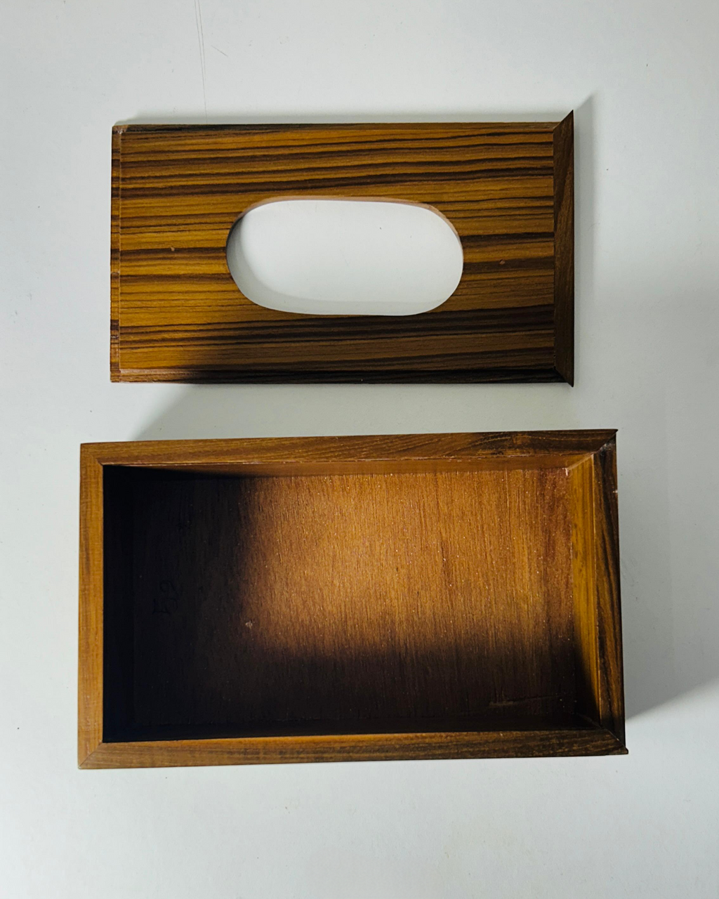 Wooden Tissue Holder - Teak Finish